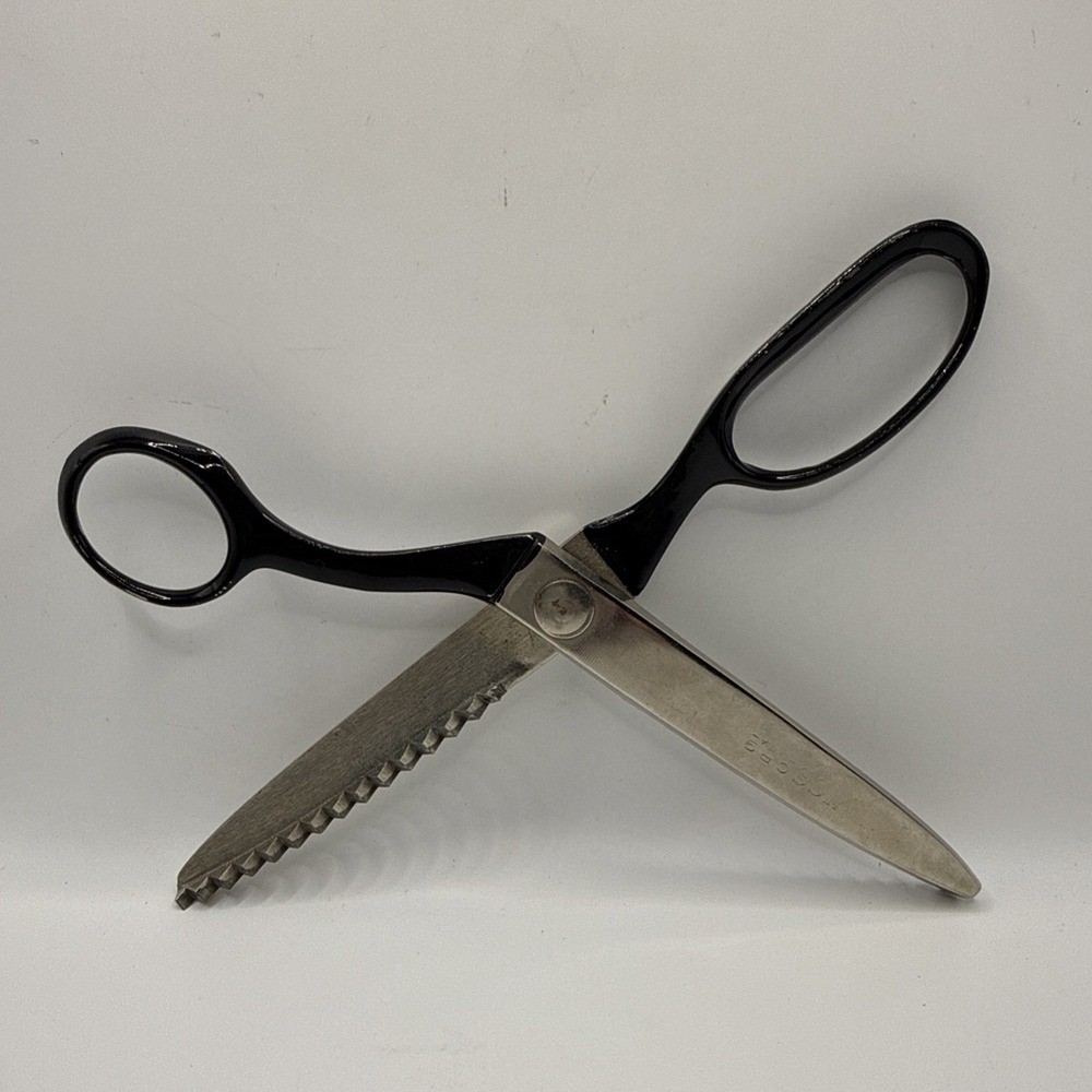 Vintage Wiss CB9 Pinking Shears 9" Sewing Fabric Scissors Made In USA